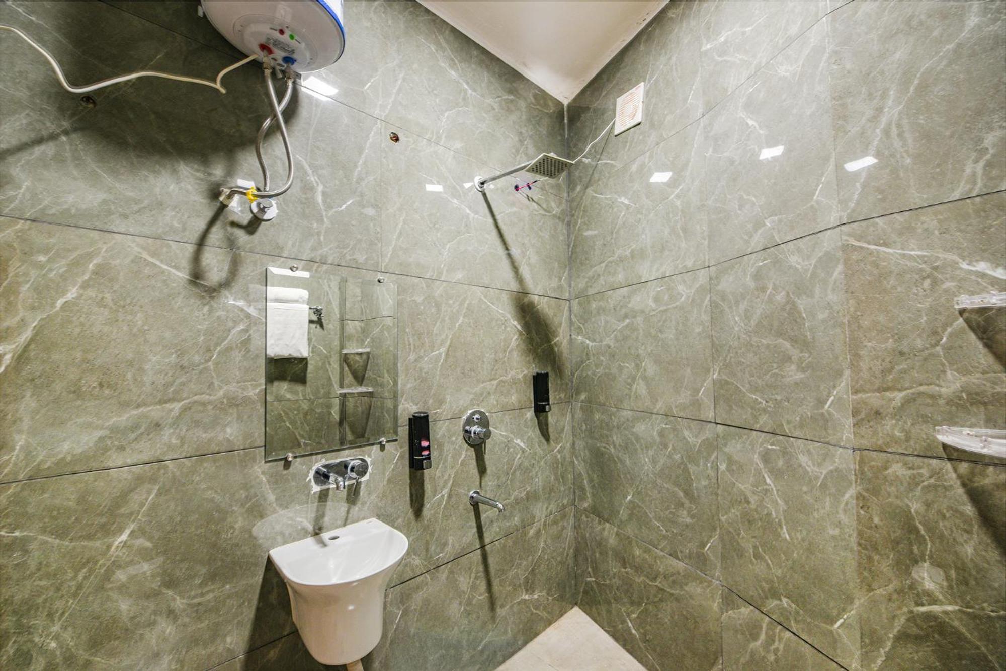 Fabhotel Alpine Tree Amritszár Kültér fotó